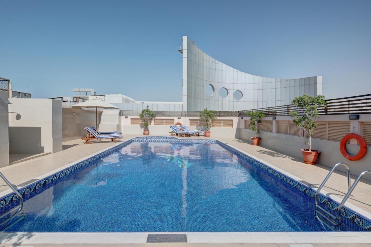 Radiance Premium Suites Dubai Exteriör bild