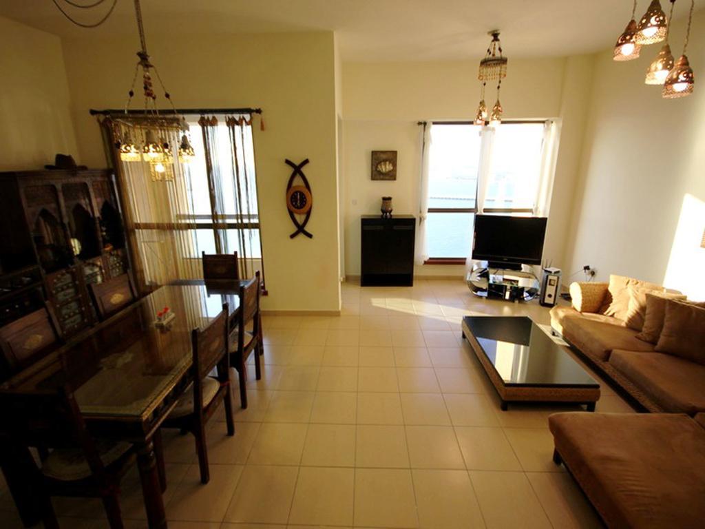 Radiance Premium Suites Dubai Rum bild