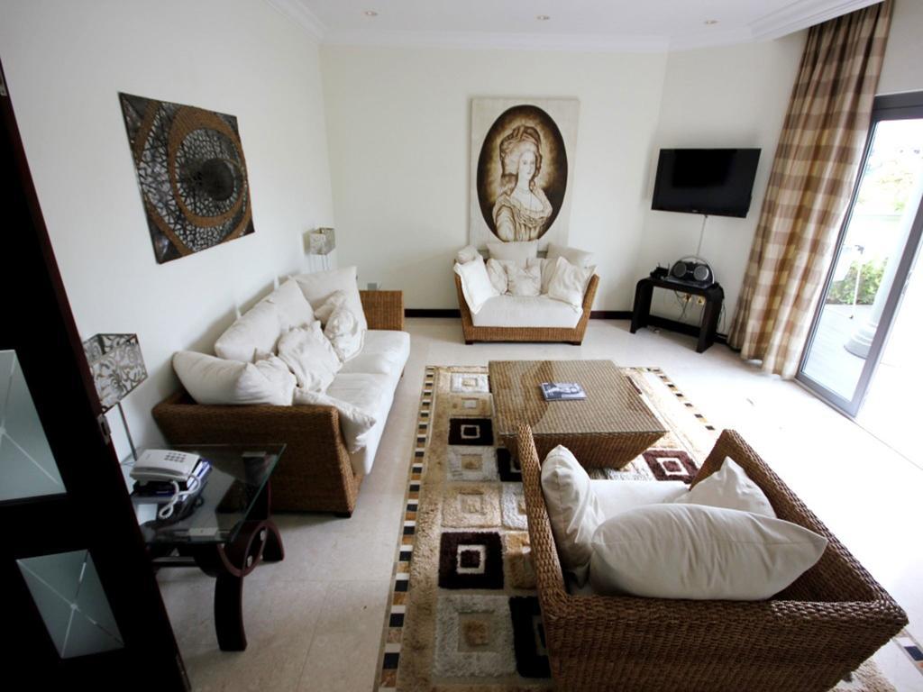 Radiance Premium Suites Dubai Rum bild